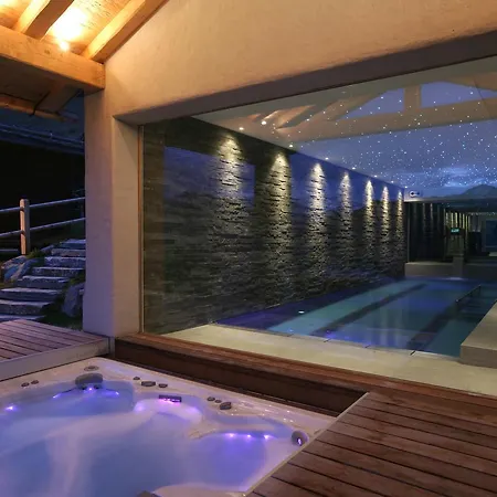 호텔 Chalet 5*