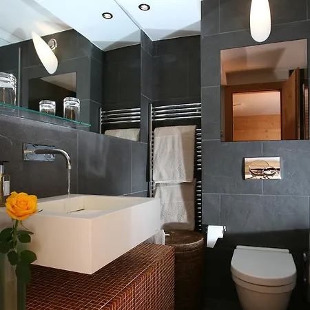 Chalet 호텔
